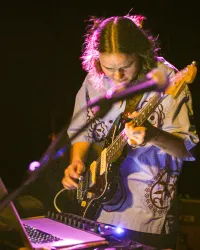 Akustisk + elektronisk musikk