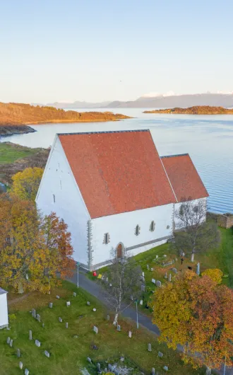 Trondenes kirke
