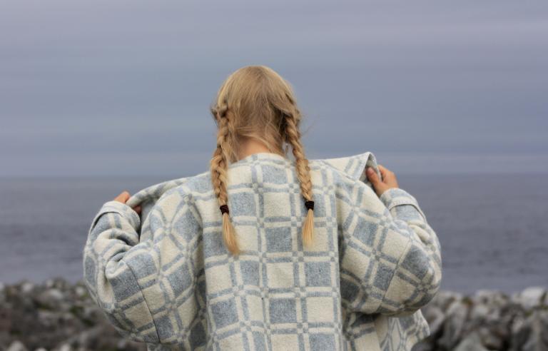 Den samiske halvtimen er ungkunstprosjekt av Ramona Salo, og har premiere på Festspillene i Nord-Norge 2021